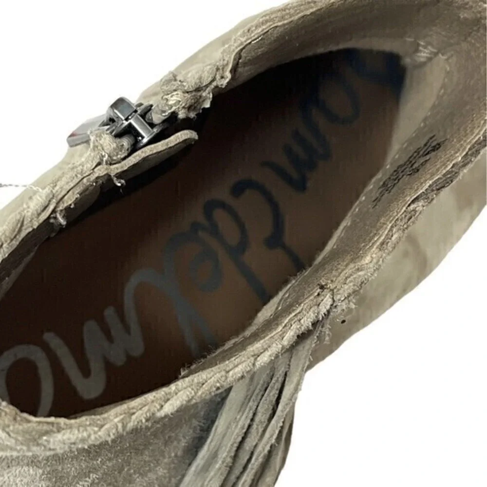 Sam Edelman Women's Paige‎ Fashion Bootie Size 7 M Light Gray Fringe Boho Comfy